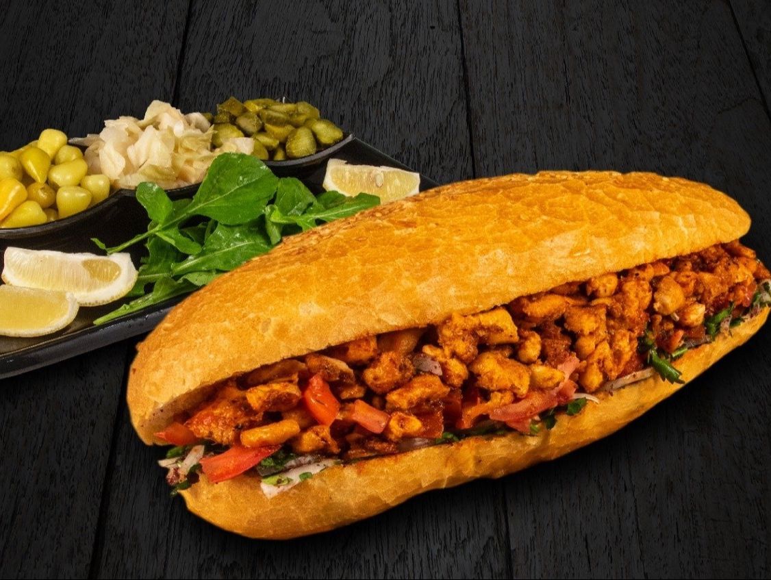 Ekmek Arası Tavuk Tantuni