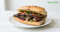 Tam Köfte Ekmek