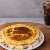 Kaşarlı Bazlama Tost