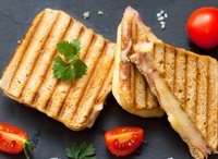 Tavuklu Tost