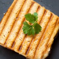 Beyaz Peynirli Tost