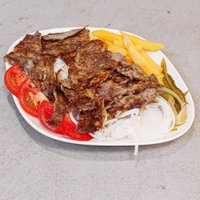 شاورما لحم فوق الأرز