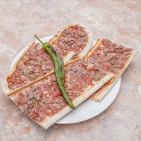 Diced Meat Pide