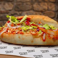 Yarım Ekmek Arası Tavuk Döner