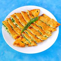 Ispanaklı Pide