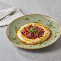 Tereyağlı Pastırmalı Humus