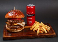 Yumurtalı Burger Menü