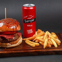 World Burger Menü