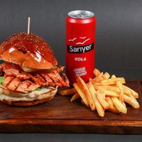 Klasik Tavuk Burger Menü