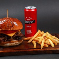 Mantarlı Steak Burger Menü
