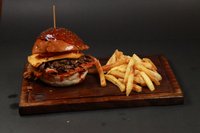 Soğanlı Mantarlı Tavuk Burger