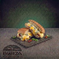 Üç Peynirli Ciabatta Gurme Tost