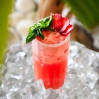 Çilekli Limonata