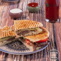 Pide Arası + 330 ml Coca-cola