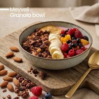 Meyveli Granola Bowl
