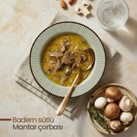 Badem Sütlü Mantar Çorba