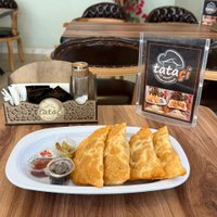 Çi Börek 5 Adet + Ayran Kahvaltı Menü