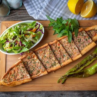YeniHisar Pide & Lahmacun