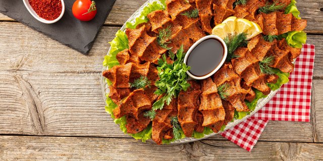 Adıyamanlı Çiğköfteci Erkan Usta